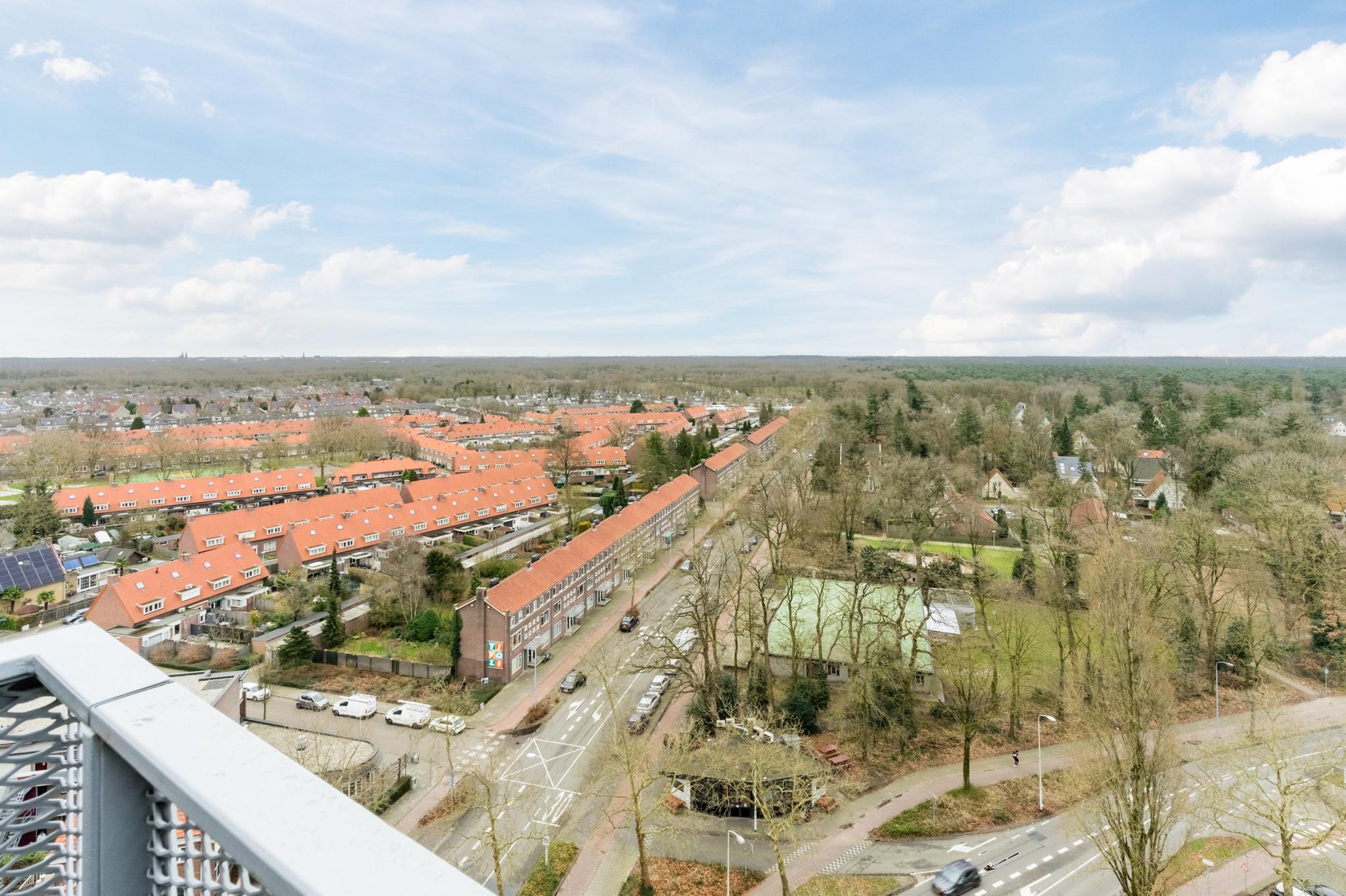 Eindhoven – Kalmoesplein 57